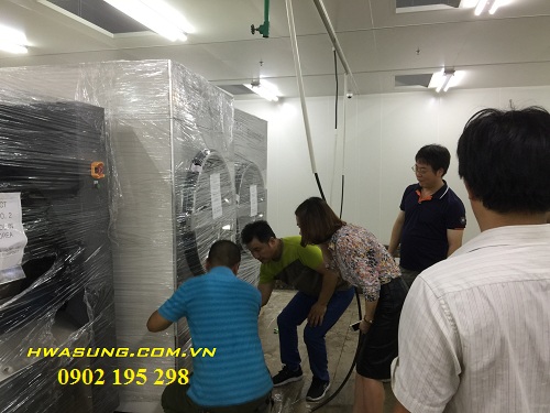 Kiểm tra thiết bị tại chân công trình