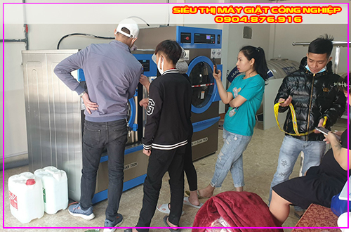 Xuất xứ máy giặt, máy sấy tiệm giặt là Phương Thảo