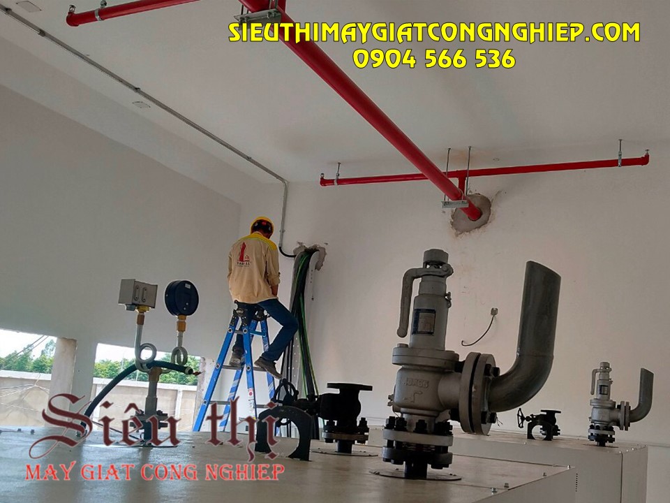 Thi công các hạng mục phụ trợ lắp đặt nồi hơi điện