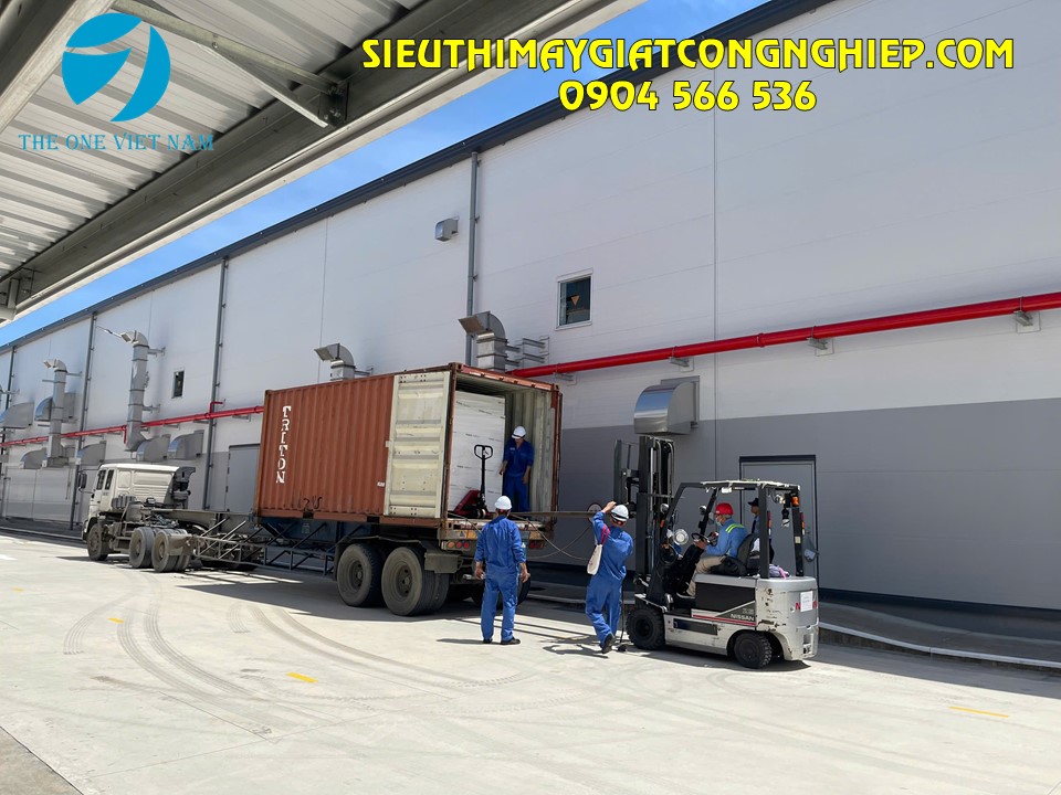 Lắp đặt hệ thống máy giặt công nghiệp, máy sấy công nghiệp cho nhà máy thực phẩm tại Vĩnh Long