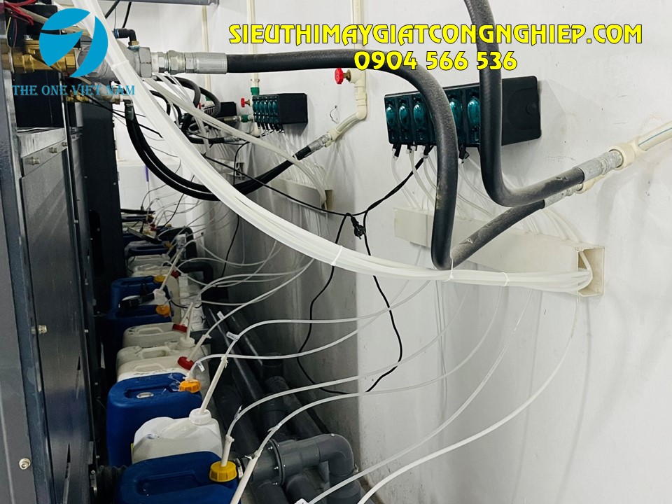 Bơm hóa chất tự động cho máy giặt công nghiệp