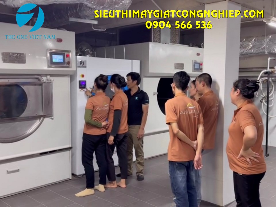 Hướng dẫn vận hành máy sấy đồ vải cho Resort tại Nha Trang
