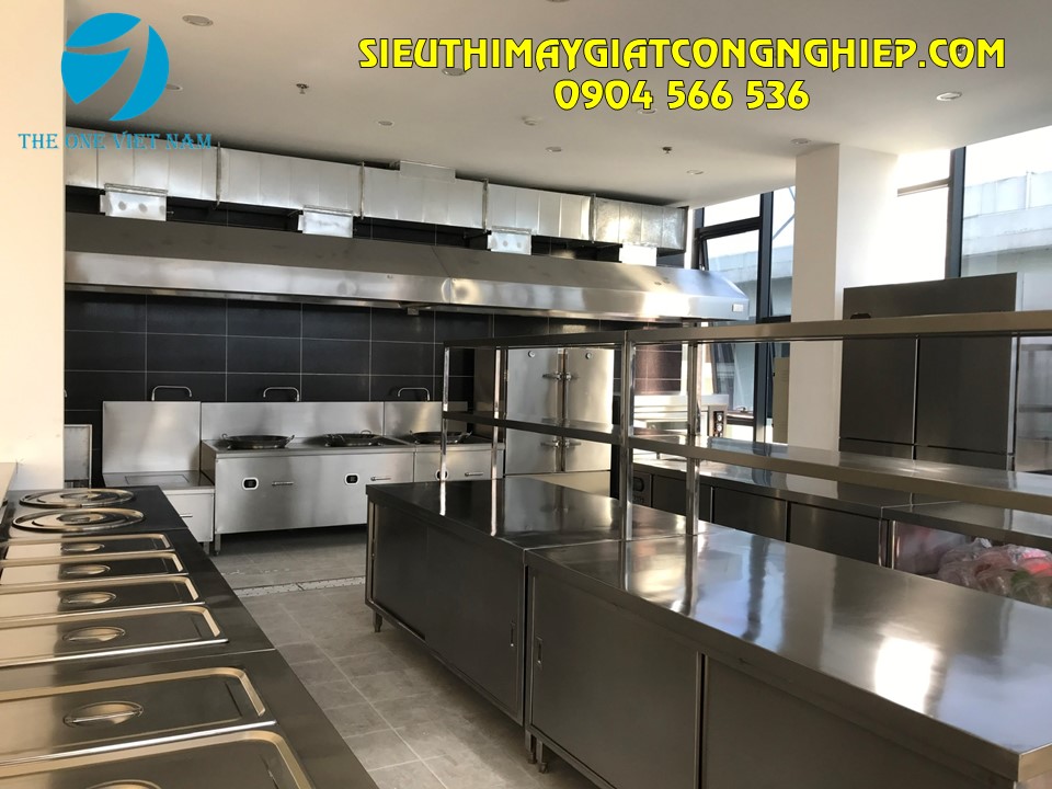 Khu chia suất & Phân phối bữa ăn
